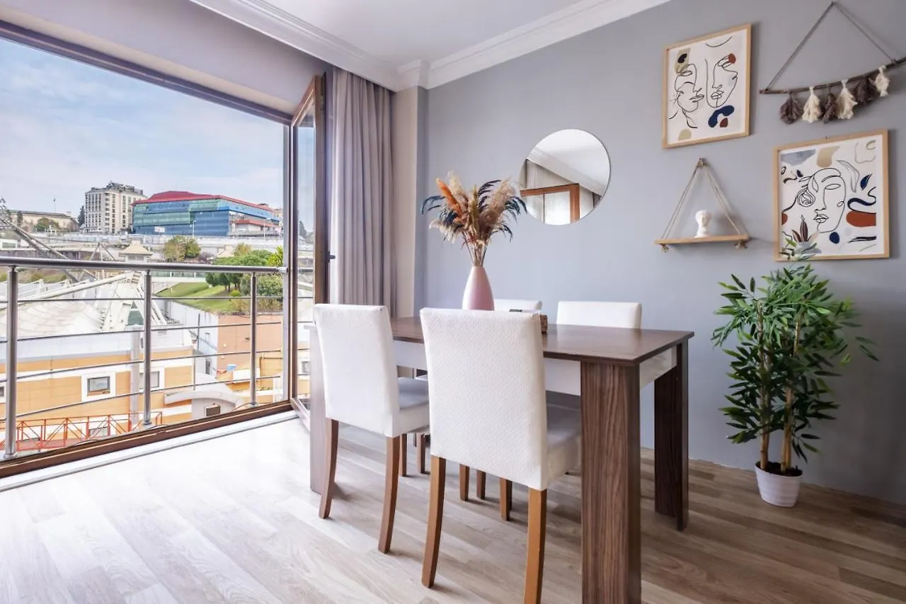Apartment Colorful Modern Flat With City View 5-Min Walk To Istiklal Avenue In Beyoglu Istanbul Turkey